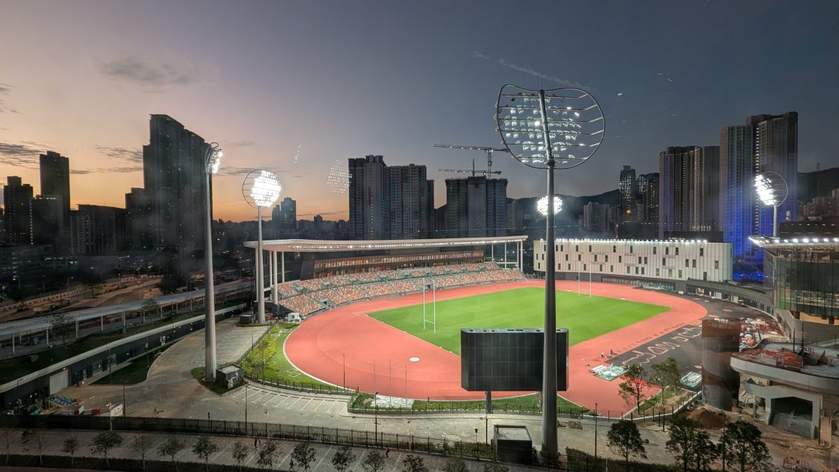 罗马诺：切尔西还没有与曼联谈加纳乔转会，预计8月进行